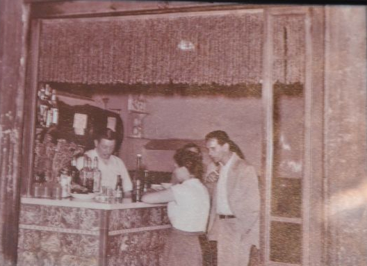 La Plata, el mejor bar de tapas de Barcelona, en 1965.