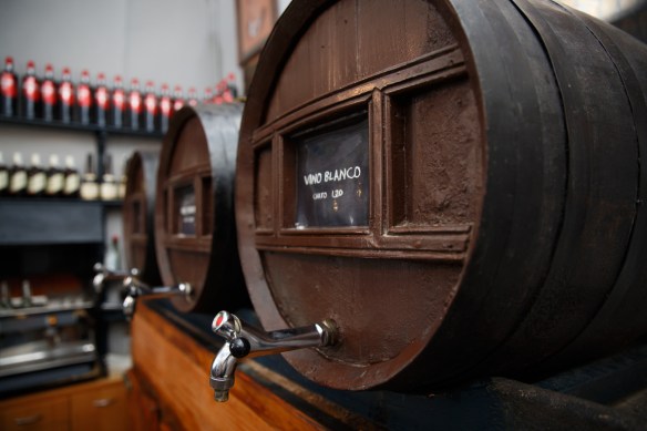 70 años del bar La Plata, el mejor bar de tapas de Barcelona.